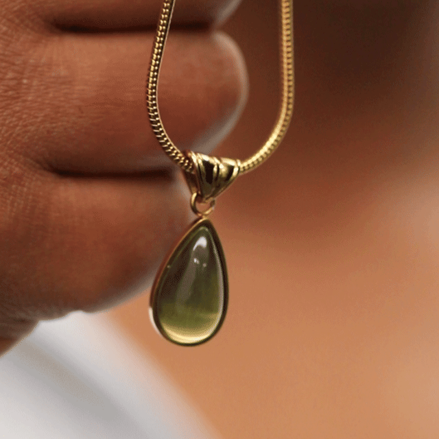 Waterdrop Necklace