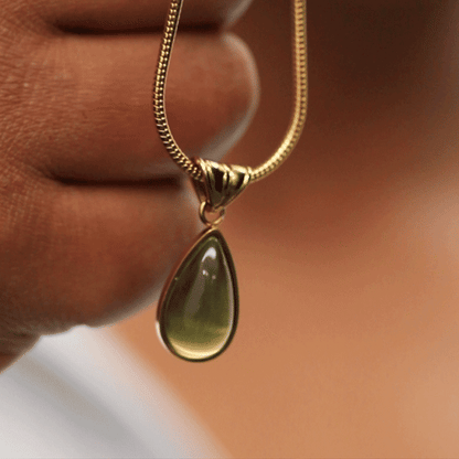 Waterdrop Necklace